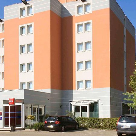 Отель Ibis Lyon Sud Chasse Sur Rhone Экстерьер фото